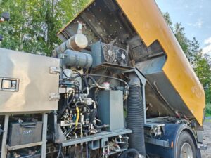 Bucher Optifant 70 / Volvo FM9