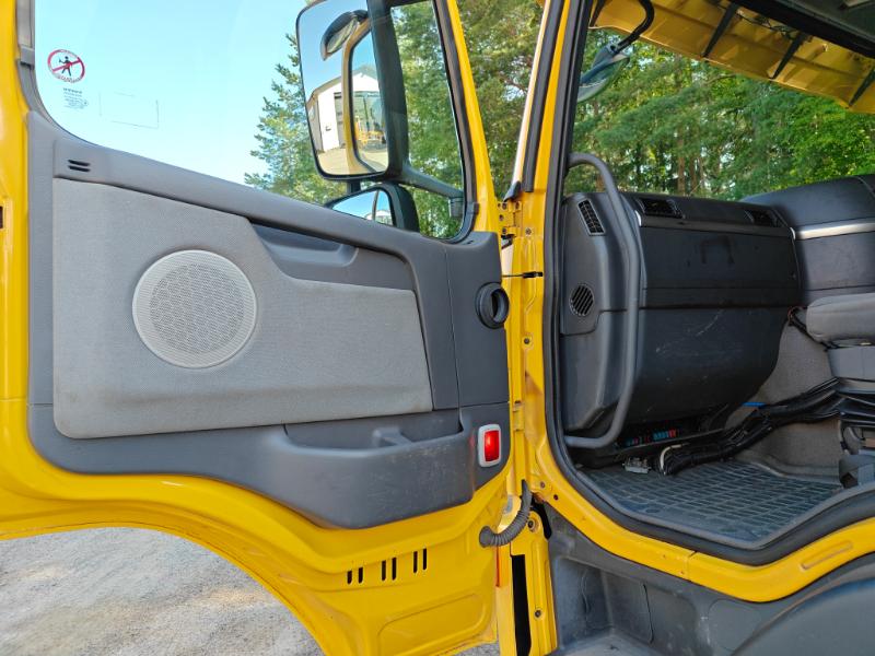 Bucher Optifant 70 / Volvo FM9