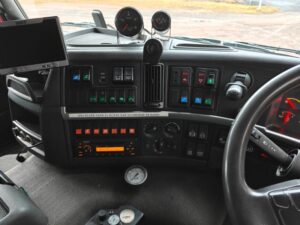 Beam S12000 Volvo FM420 -12