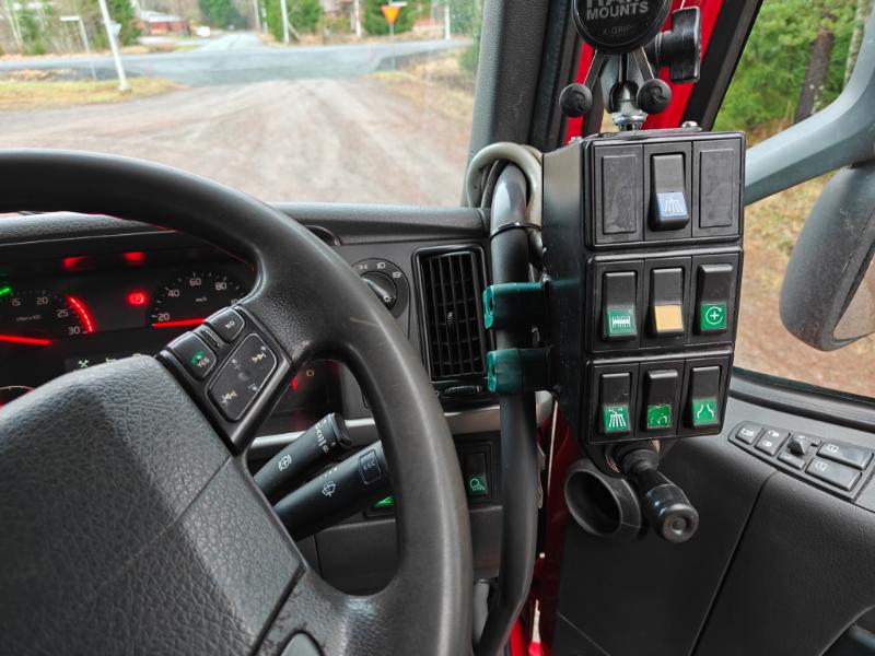 Beam S12000 Volvo FM420 -12