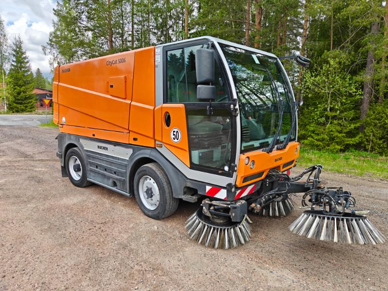 Bucher CityCat 5006XL -16