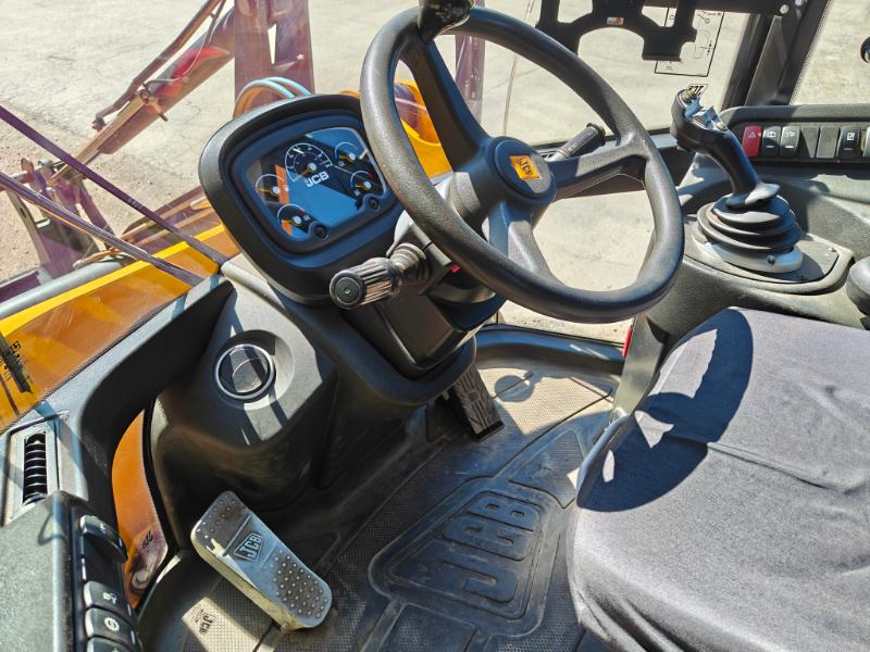 JCB 413S -15