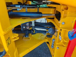 JCB 413S -15